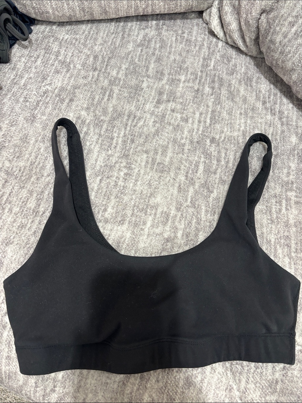Vuori Black Scoop Sports Bralette